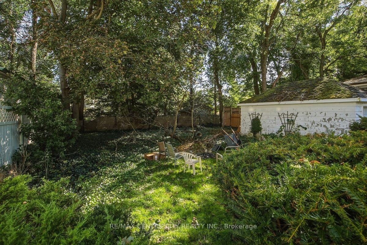 Photo 49 of 245 Bernard Avenue, London, East B — HOMEH