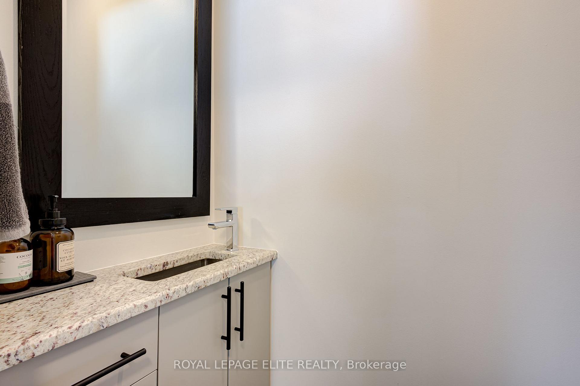 Photo 21 of 24 Stahl Avenue, Kitchener, Mount Hope Huron Park — HOMEH