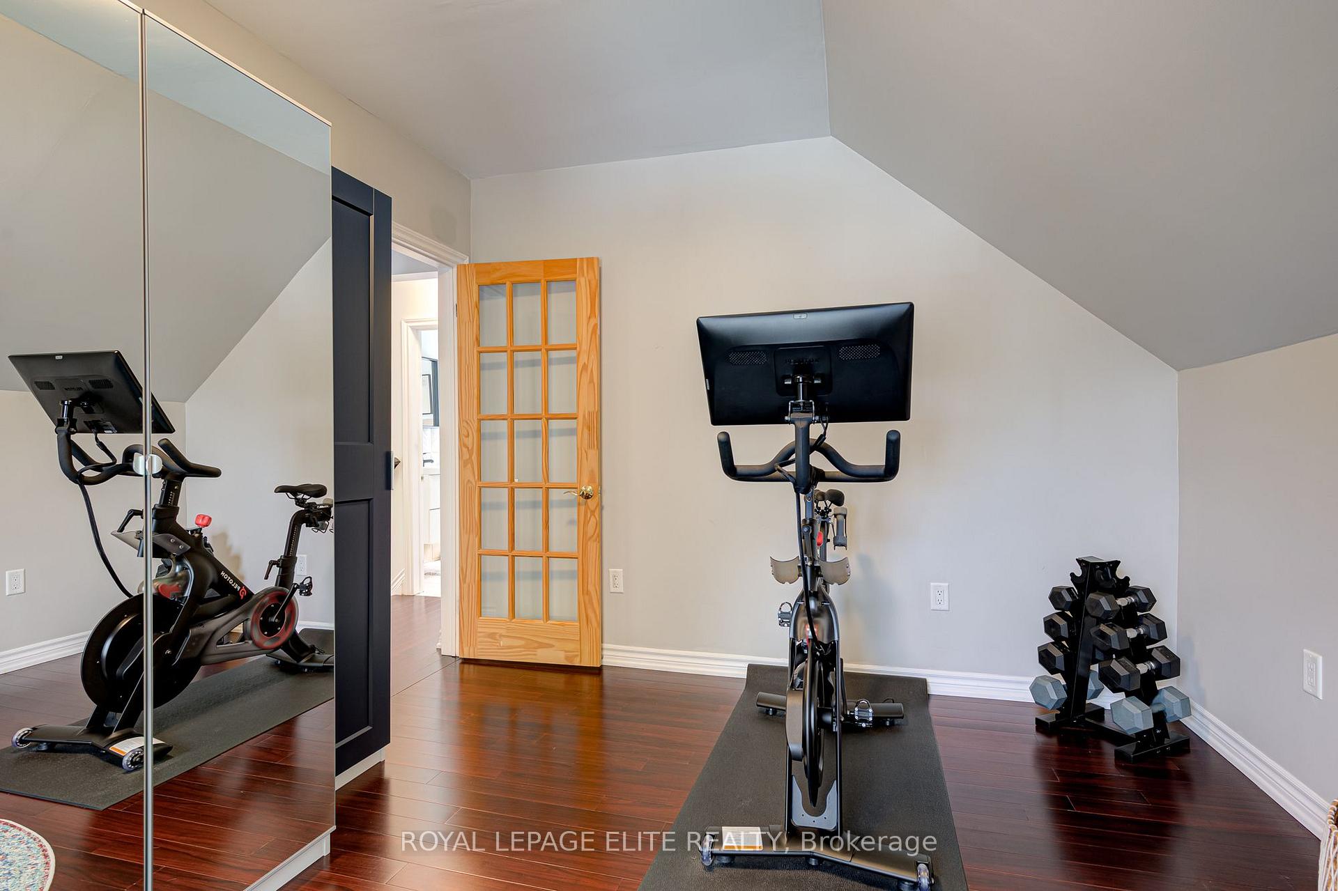 Photo 29 of 24 Stahl Avenue, Kitchener, Mount Hope Huron Park — HOMEH