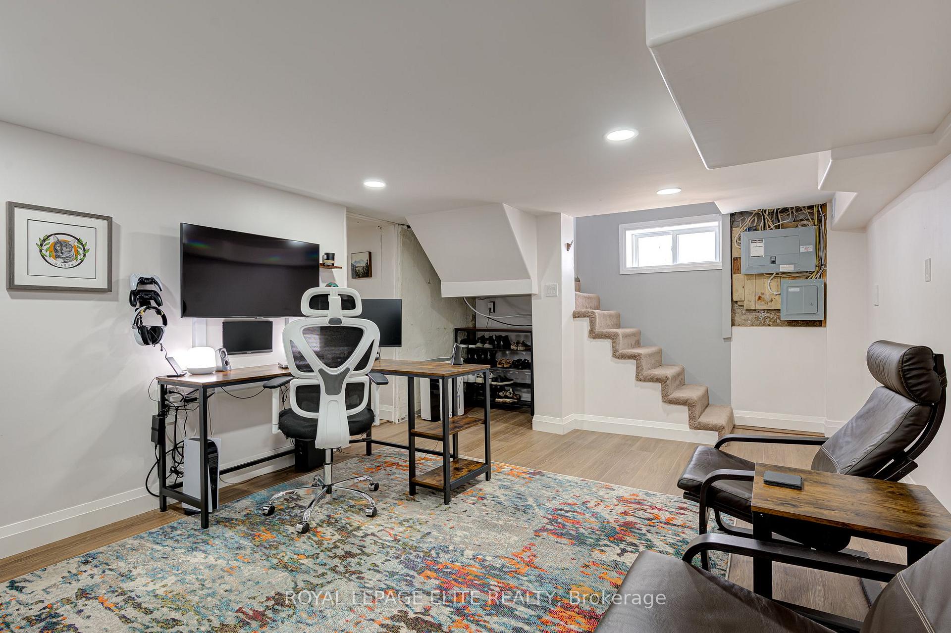 Photo 32 of 24 Stahl Avenue, Kitchener, Mount Hope Huron Park — HOMEH
