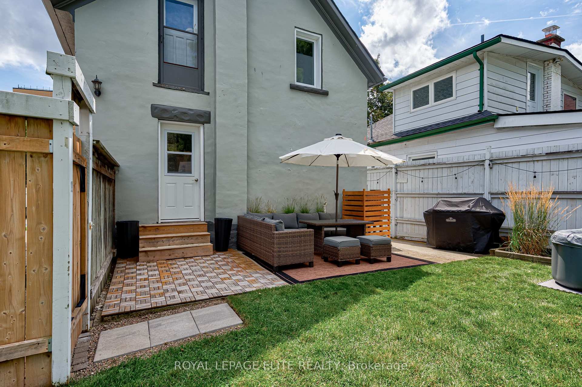 Photo 41 of 24 Stahl Avenue, Kitchener, Mount Hope Huron Park — HOMEH