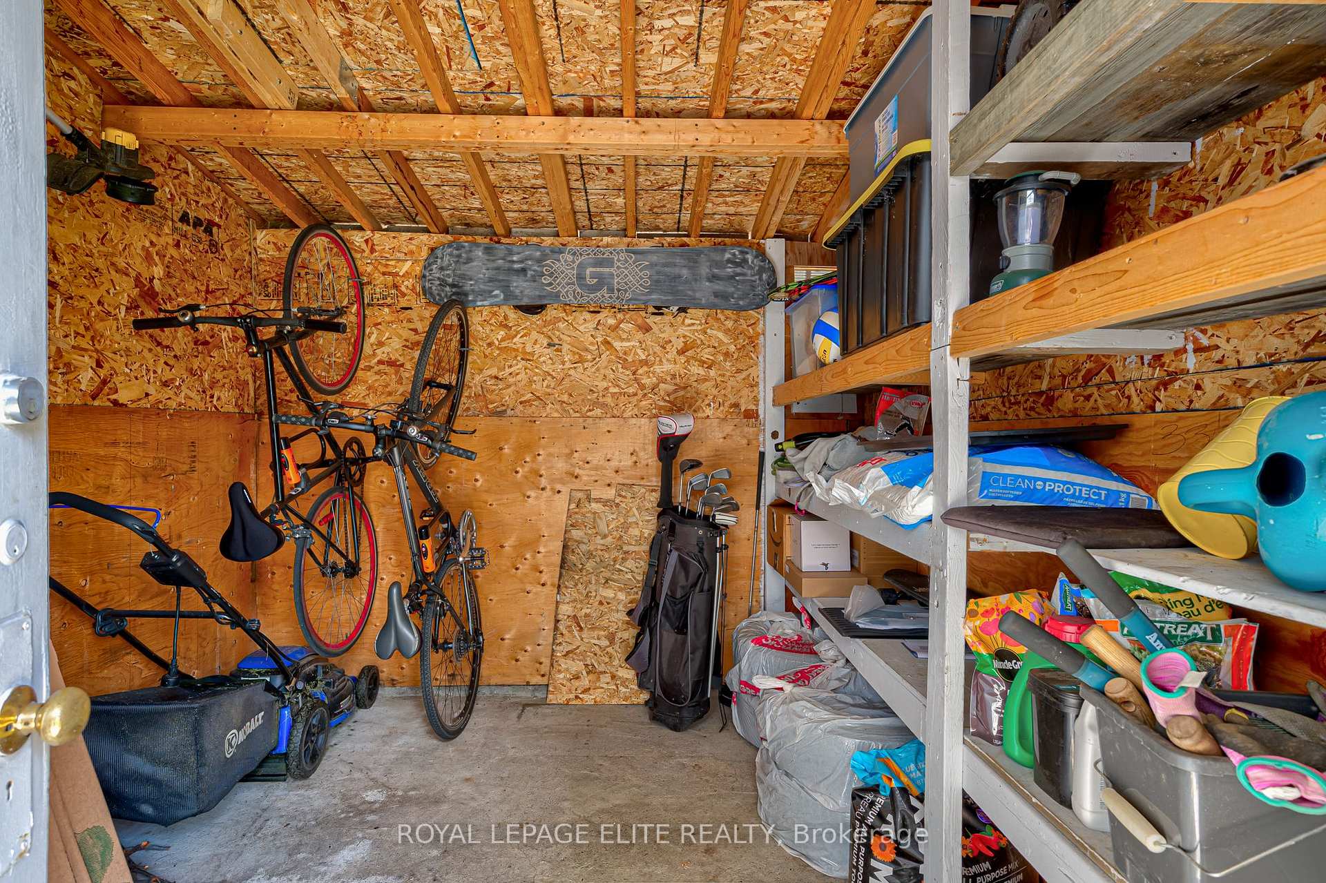 Photo 46 of 24 Stahl Avenue, Kitchener, Mount Hope Huron Park — HOMEH