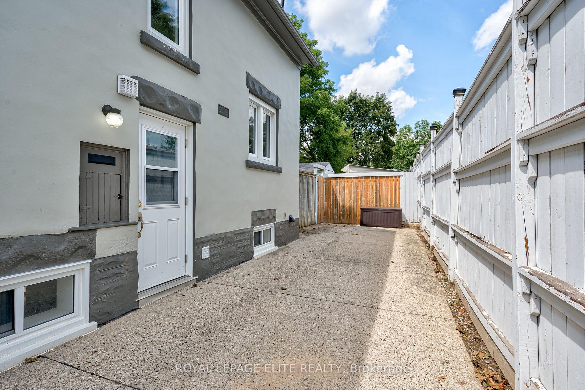 Photo 47 of 24 Stahl Avenue, Kitchener, Mount Hope Huron Park — HOMEH