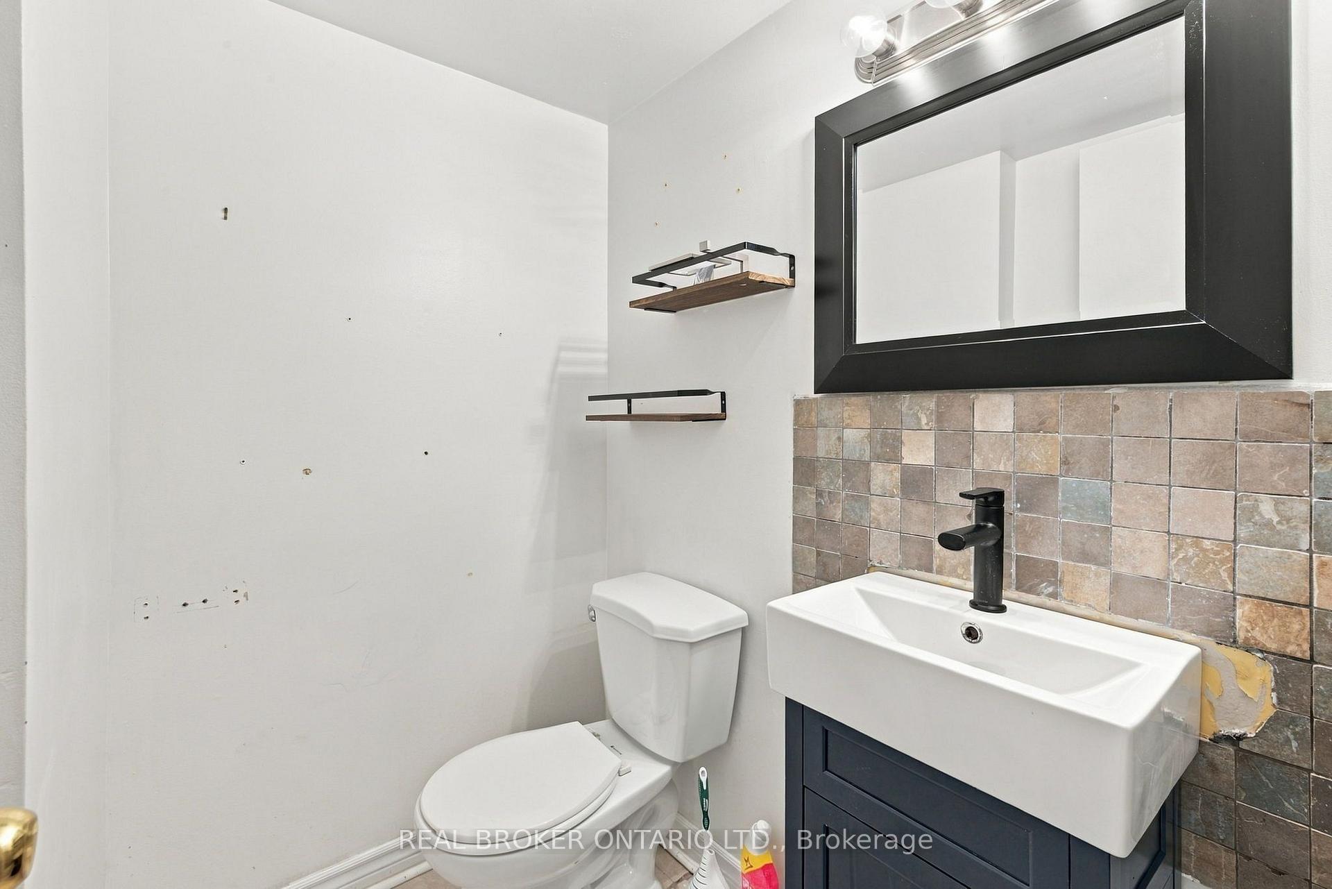 Photo 13 of 60 Tybalt Crescent, Ottawa, Westcliffe Estates — HOMEH