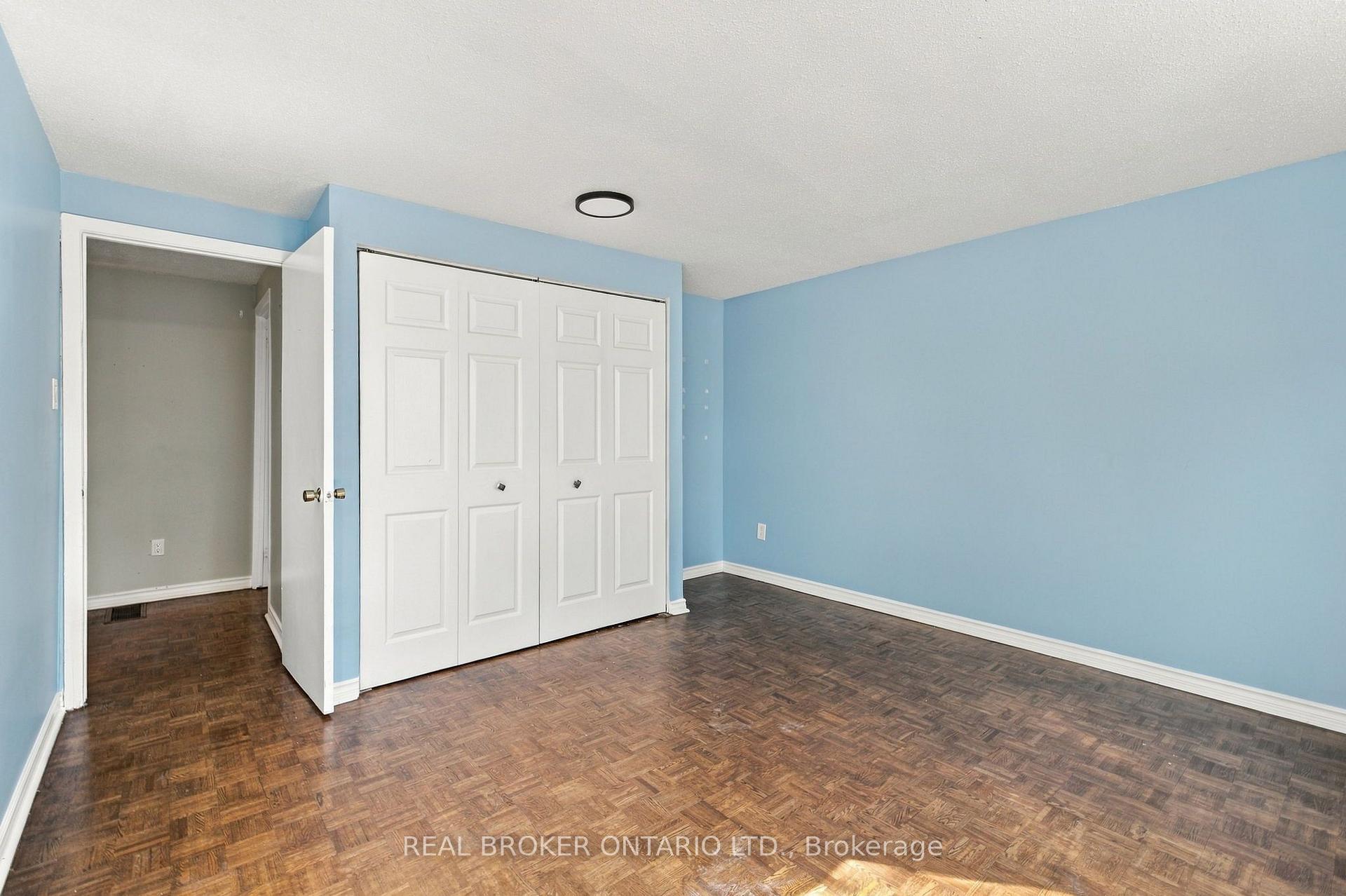 Photo 17 of 60 Tybalt Crescent, Ottawa, Westcliffe Estates — HOMEH
