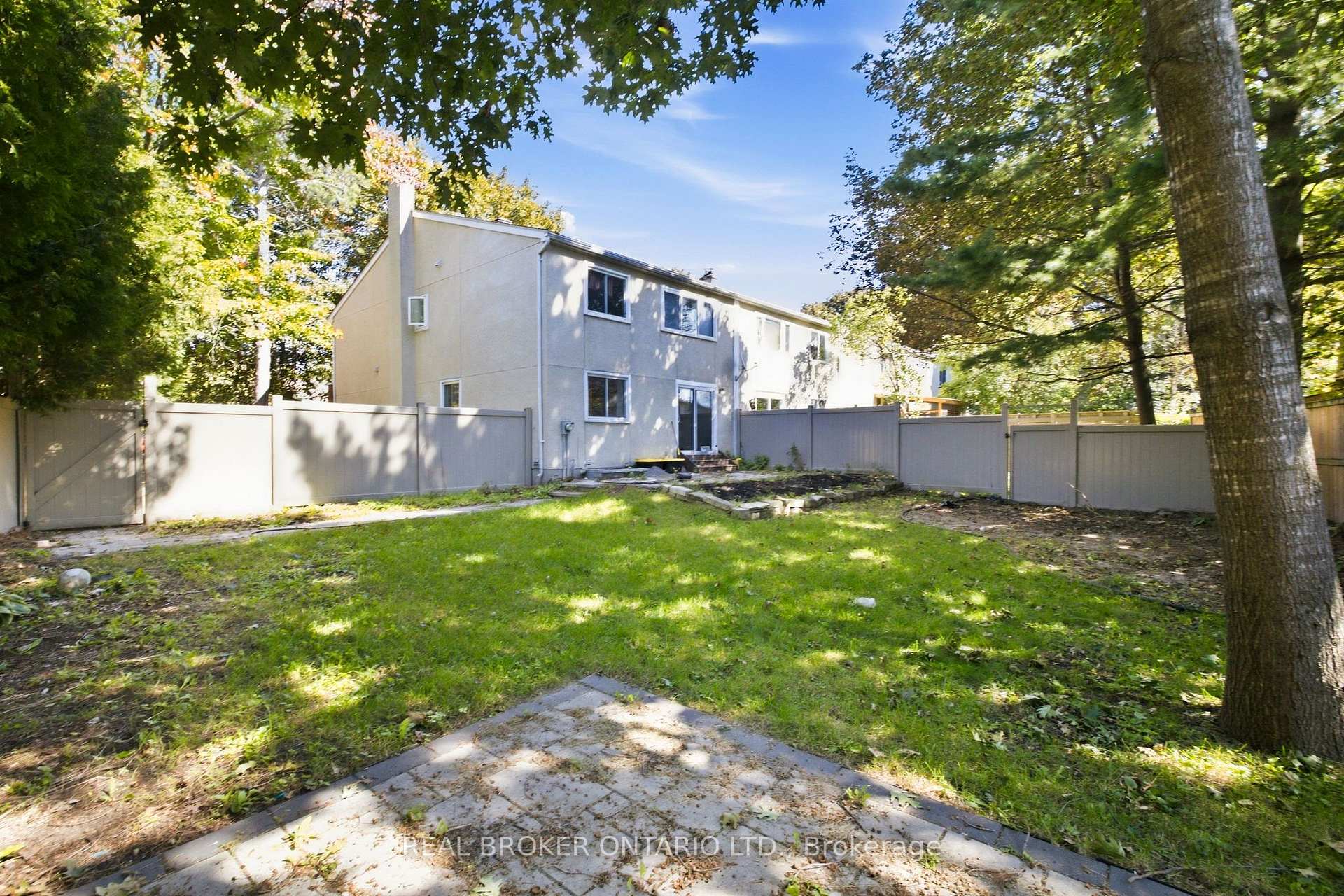 Photo 26 of 60 Tybalt Crescent, Ottawa, Westcliffe Estates — HOMEH