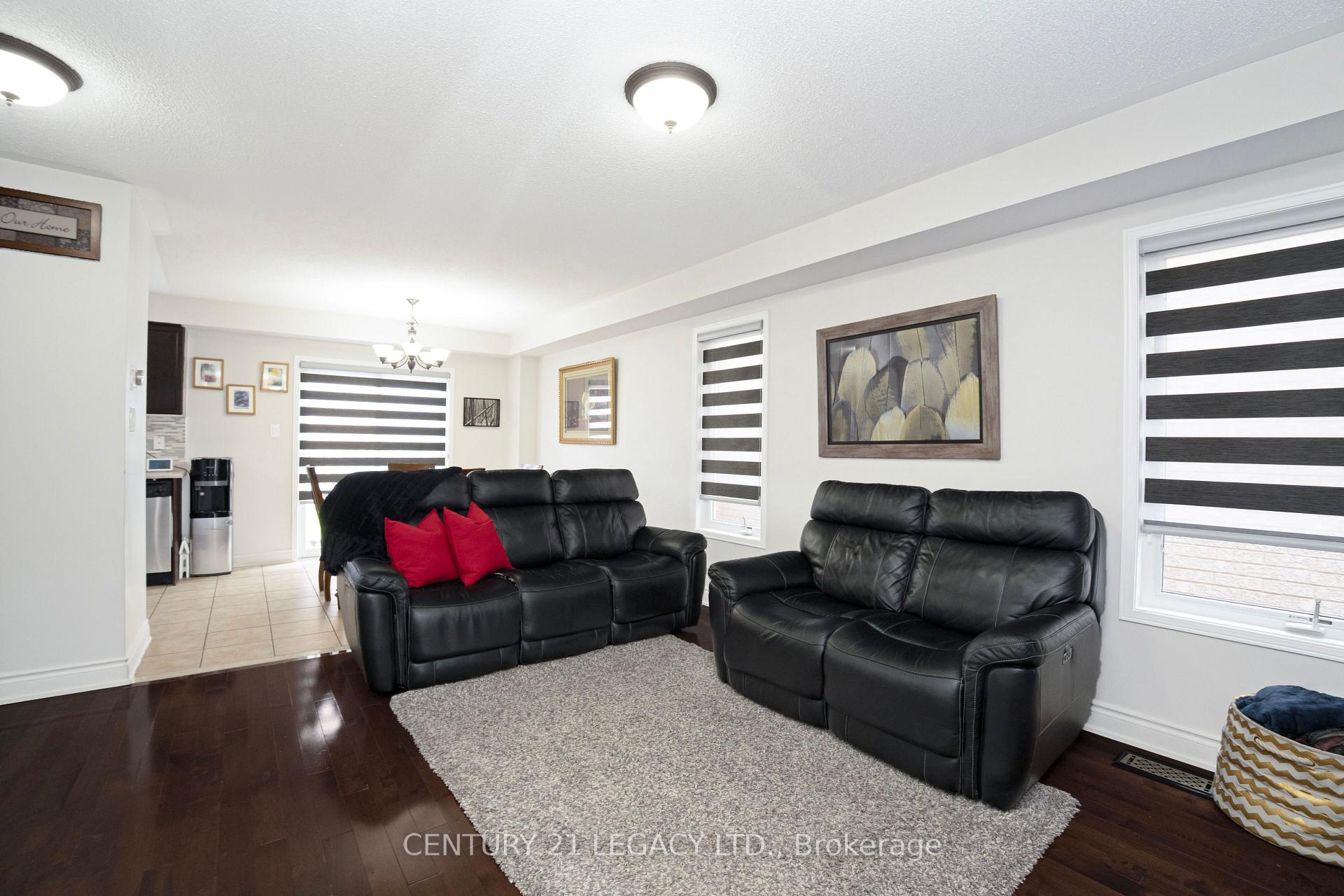 Photo 14 of 131 Sugarhill Drive, Brampton, Fletcher's Meadow — HOMEH