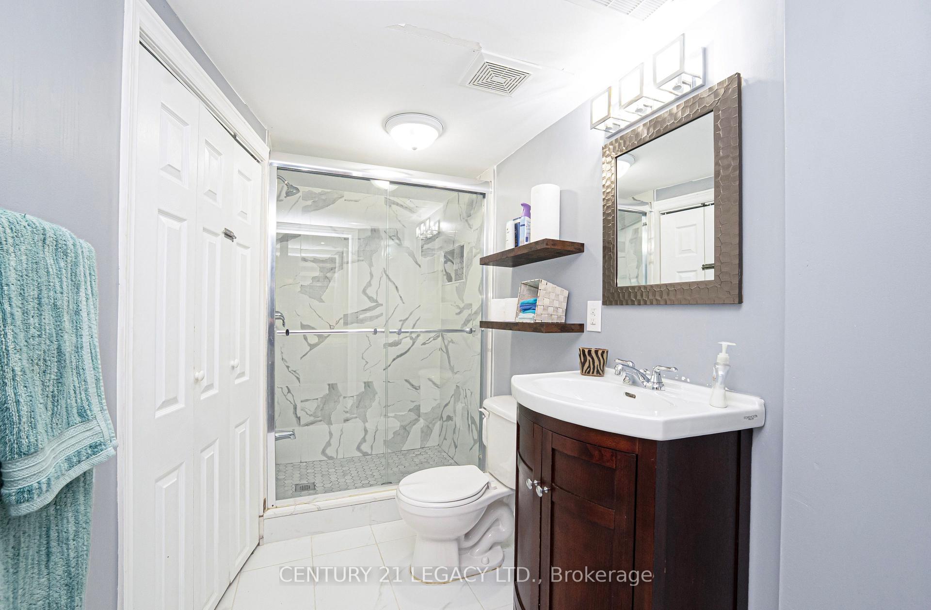 Photo 41 of 131 Sugarhill Drive, Brampton, Fletcher's Meadow — HOMEH