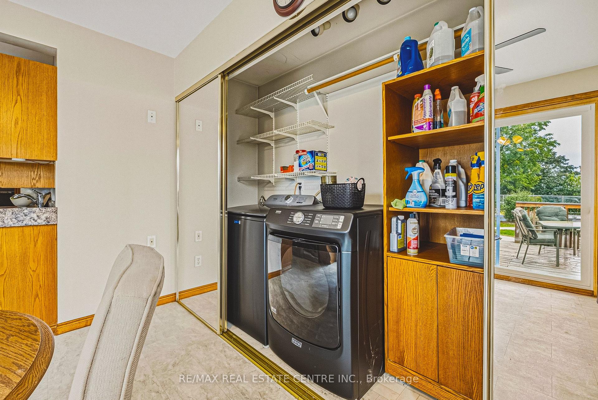 Photo 19 of 950 Hamilton Street, Cambridge, Preston South — HOMEH