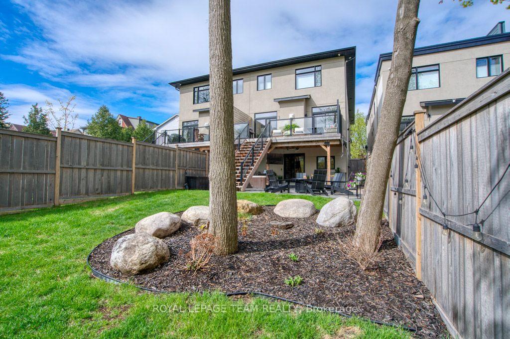 Photo 39 of 49 Aylen Avenue, Ottawa, Woodroffe — HOMEH
