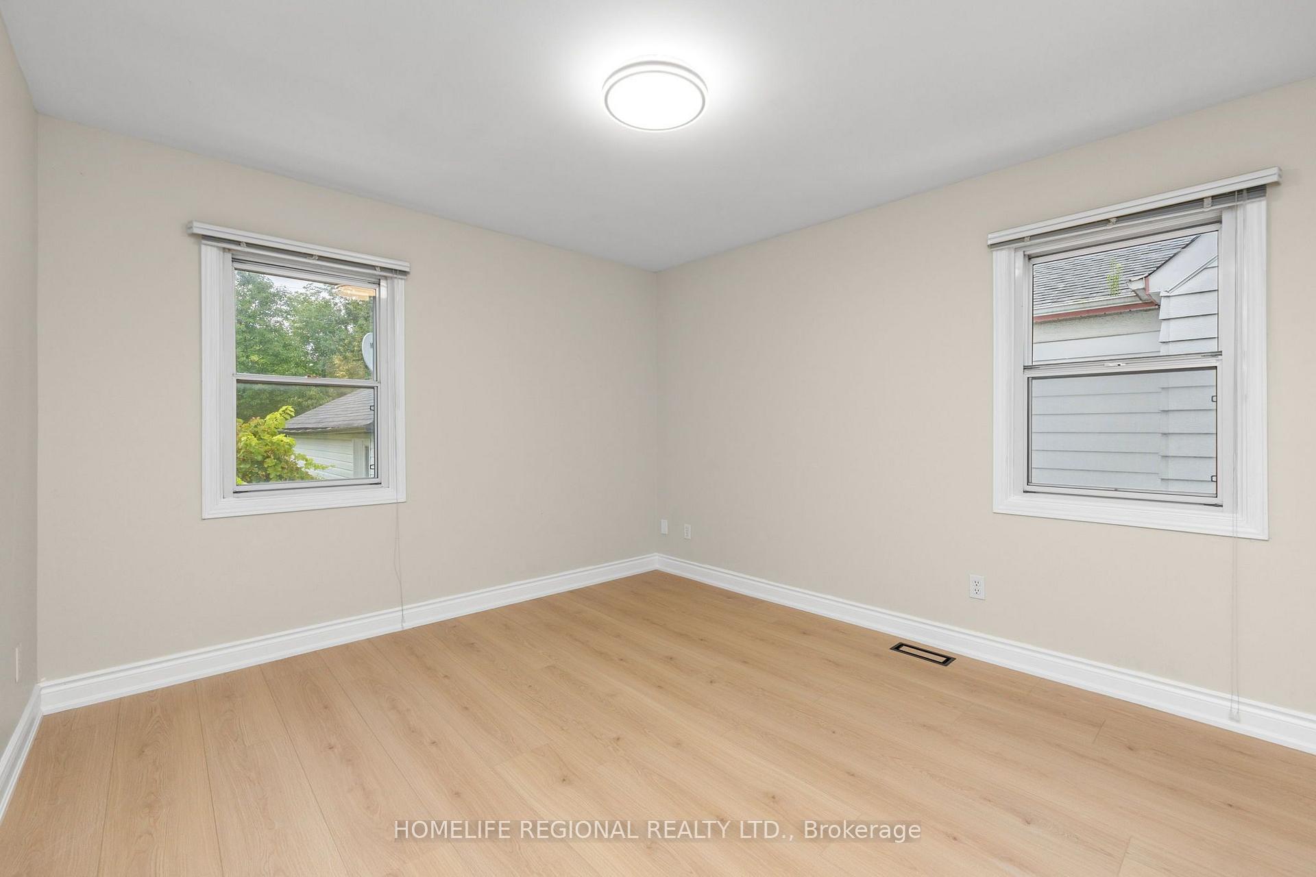 Photo 21 of Unit Main Level, 21 Acorn Avenue, Etobicoke, Islington-City Centre West — HOMEH