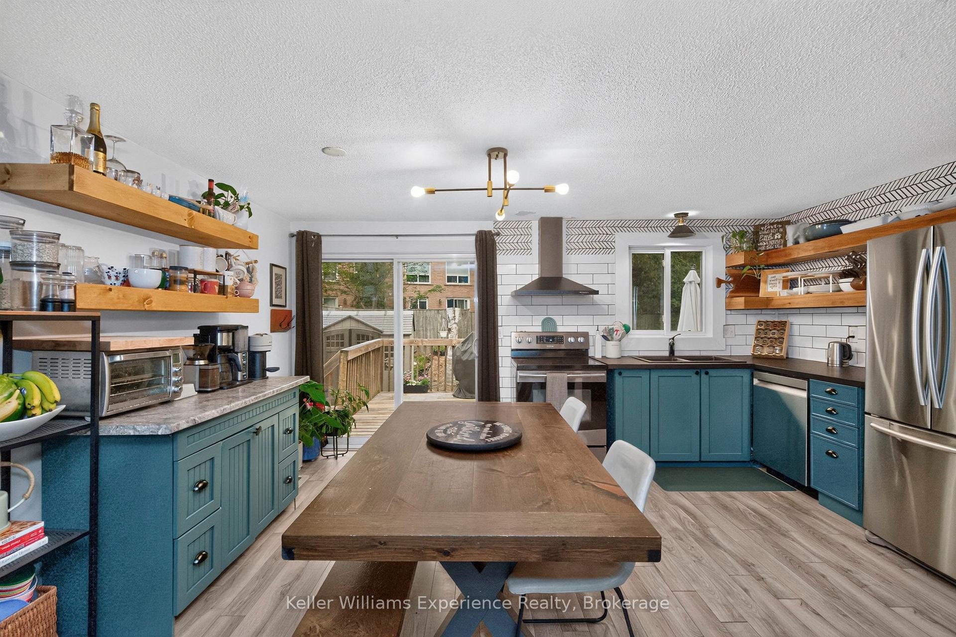 Photo 9 of 769 Pratt Avenue, Midland — HOMEH