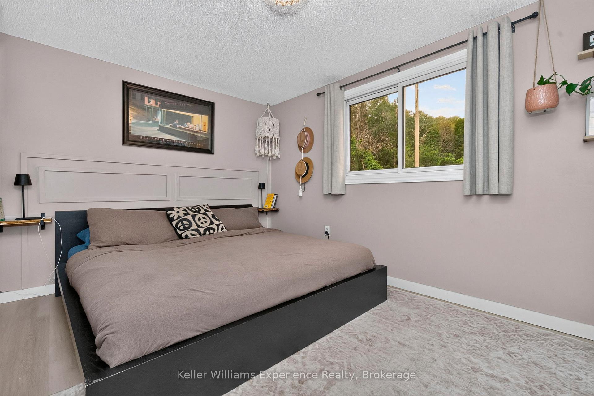 Photo 12 of 769 Pratt Avenue, Midland — HOMEH