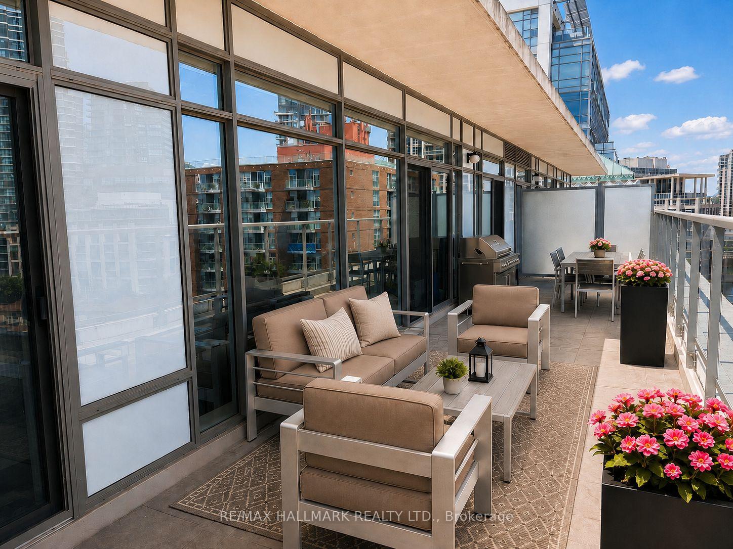 Photo 3 of Unit 905, 90 Stadium Road, Toronto, Waterfront Communities — HOMEH