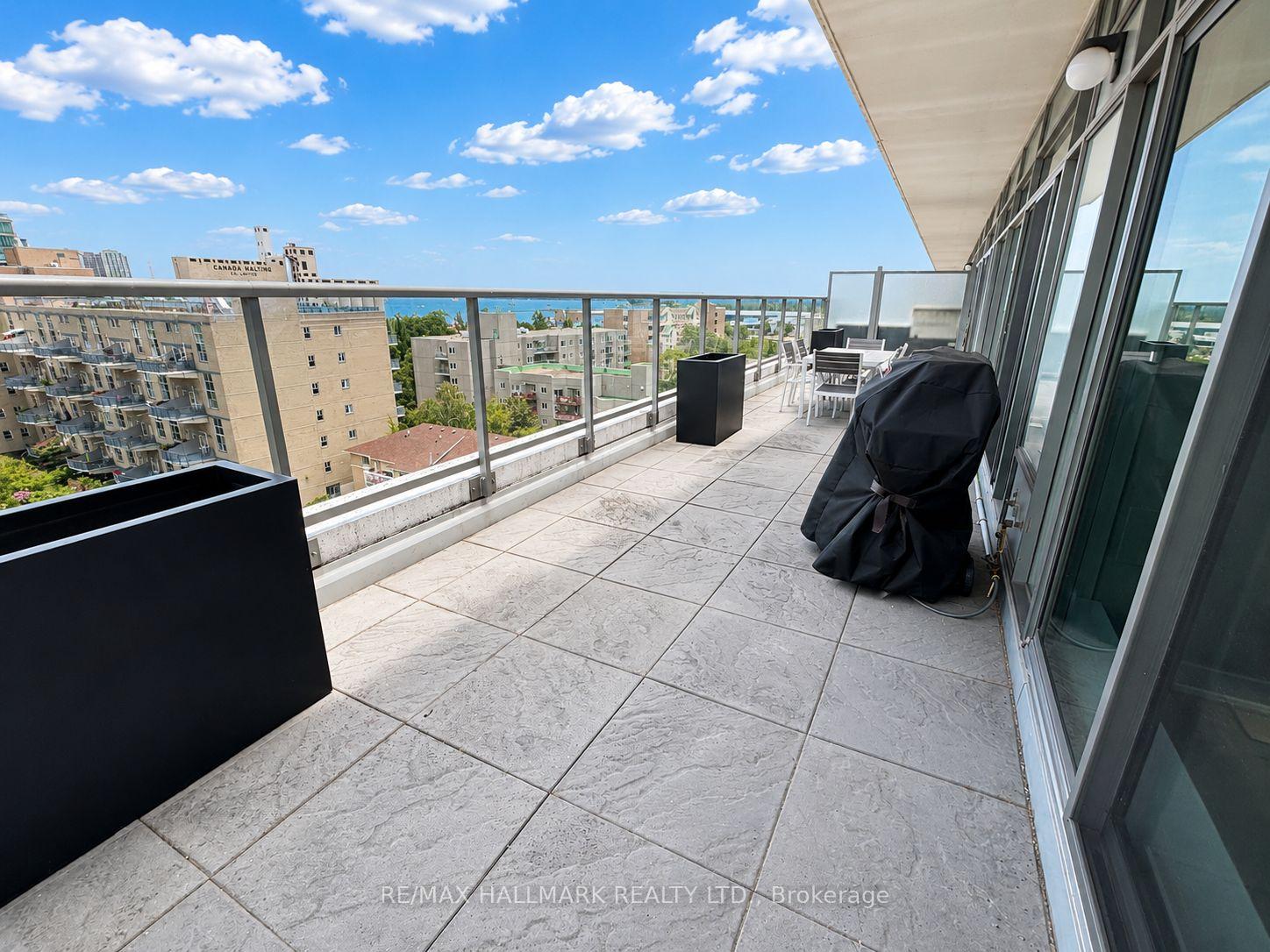 Photo 4 of Unit 905, 90 Stadium Road, Toronto, Waterfront Communities — HOMEH