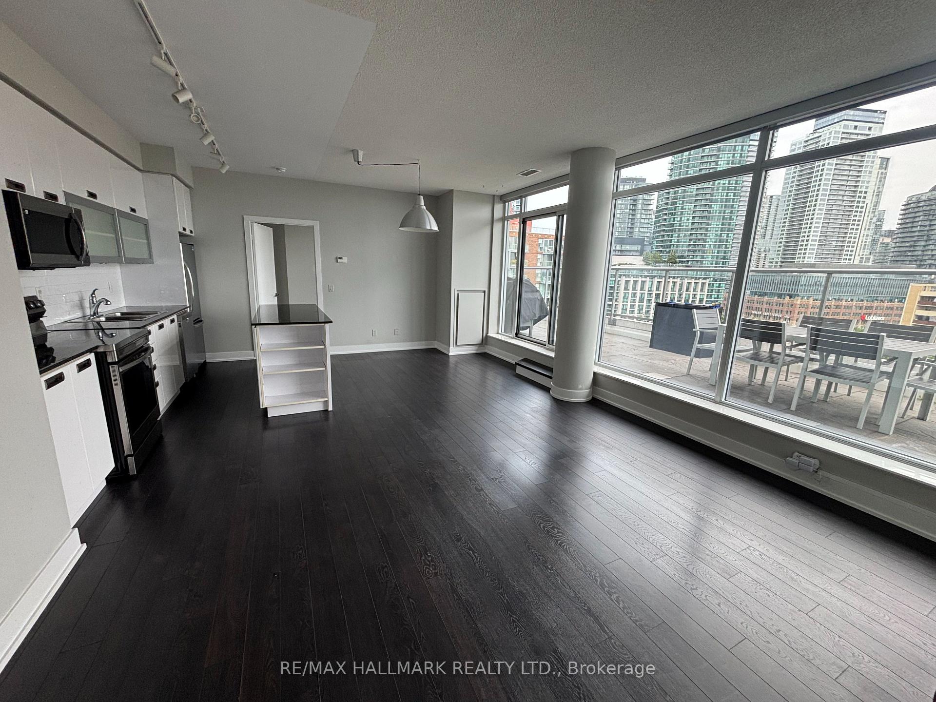 Photo 7 of Unit 905, 90 Stadium Road, Toronto, Waterfront Communities — HOMEH