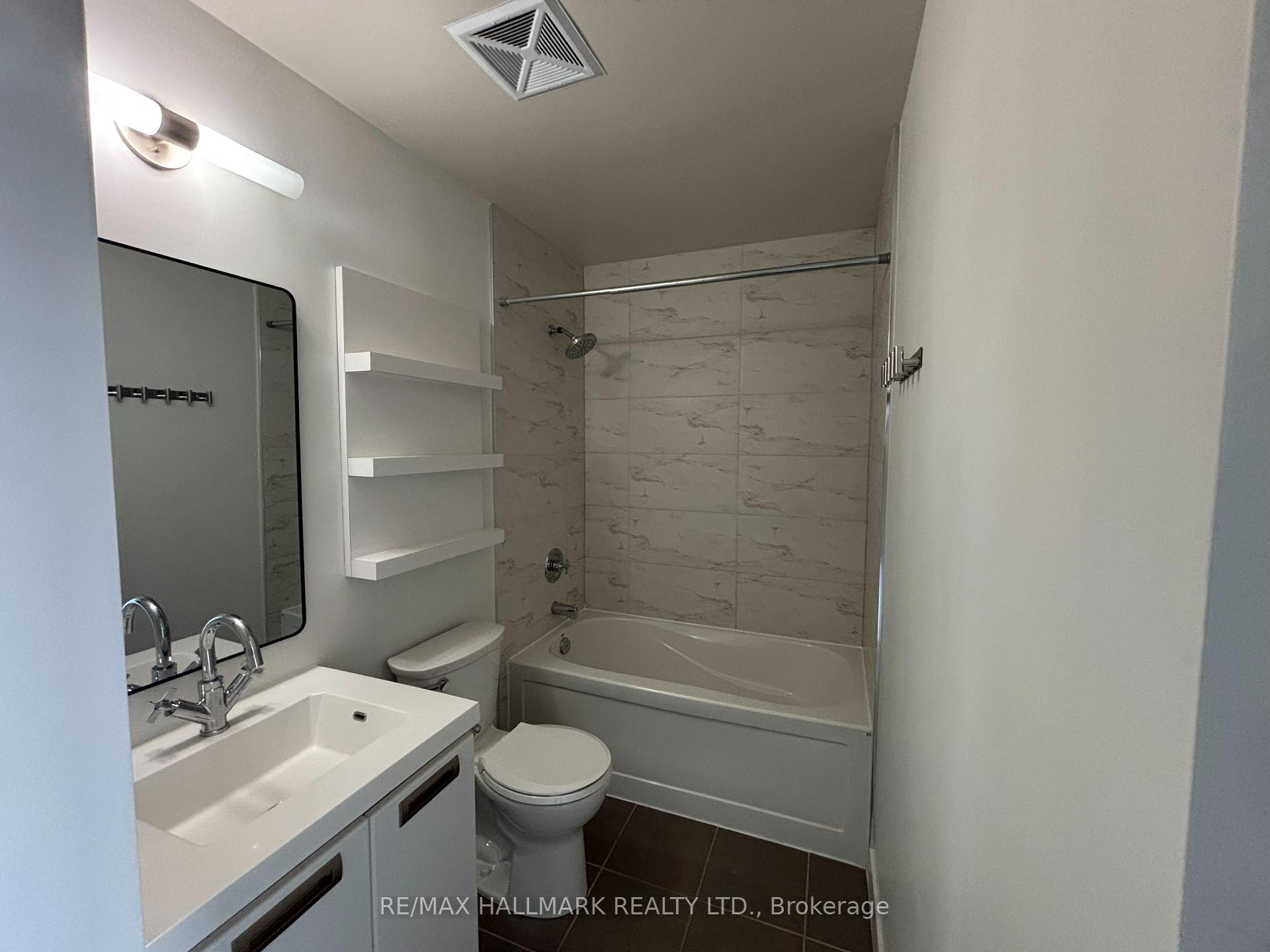 Photo 17 of Unit 905, 90 Stadium Road, Toronto, Waterfront Communities — HOMEH