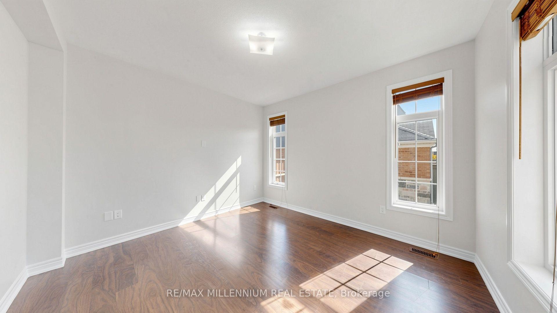 Photo 13 of 65 Yellowknife Road, Brampton, Sandringham-Wellington North — HOMEH