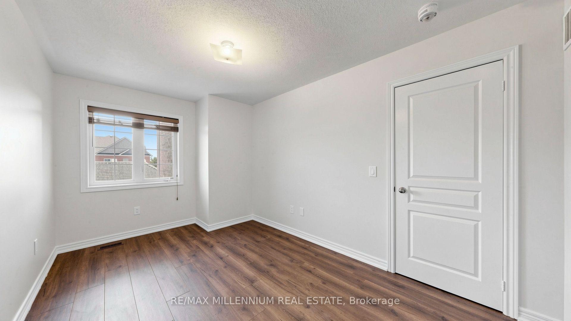 Photo 34 of 65 Yellowknife Road, Brampton, Sandringham-Wellington North — HOMEH