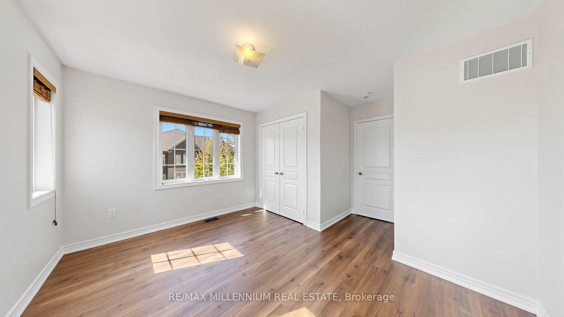 Photo 37 of 65 Yellowknife Road, Brampton, Sandringham-Wellington North — HOMEH