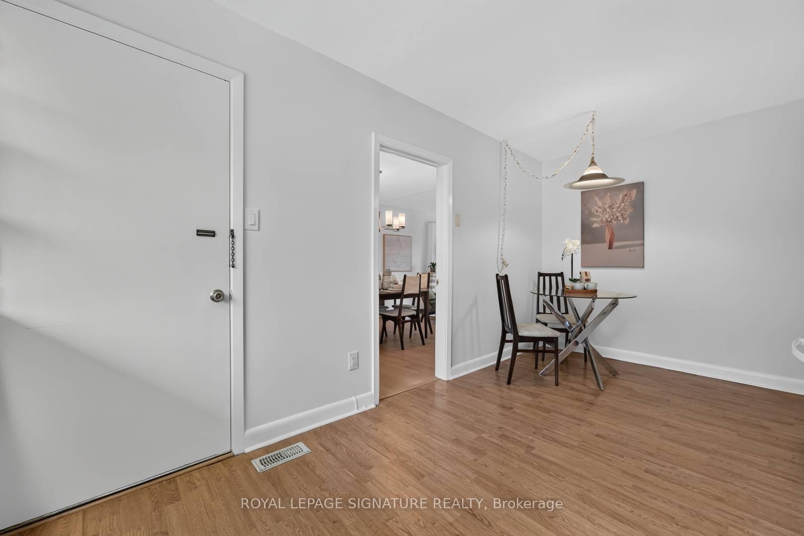 Photo 14 of 11 Regency Square, Scarborough, Guildwood — HOMEH