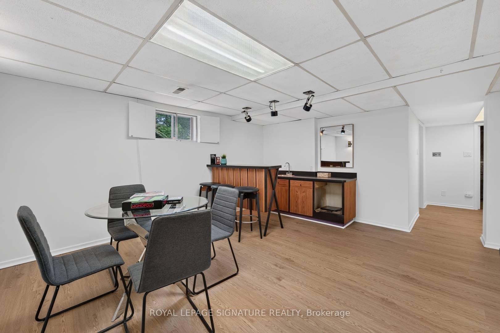 Photo 32 of 11 Regency Square, Scarborough, Guildwood — HOMEH