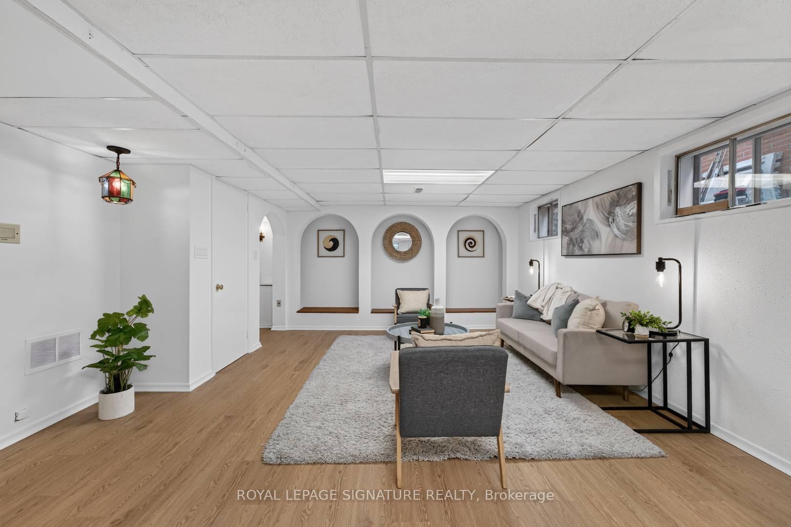 Photo 34 of 11 Regency Square, Scarborough, Guildwood — HOMEH