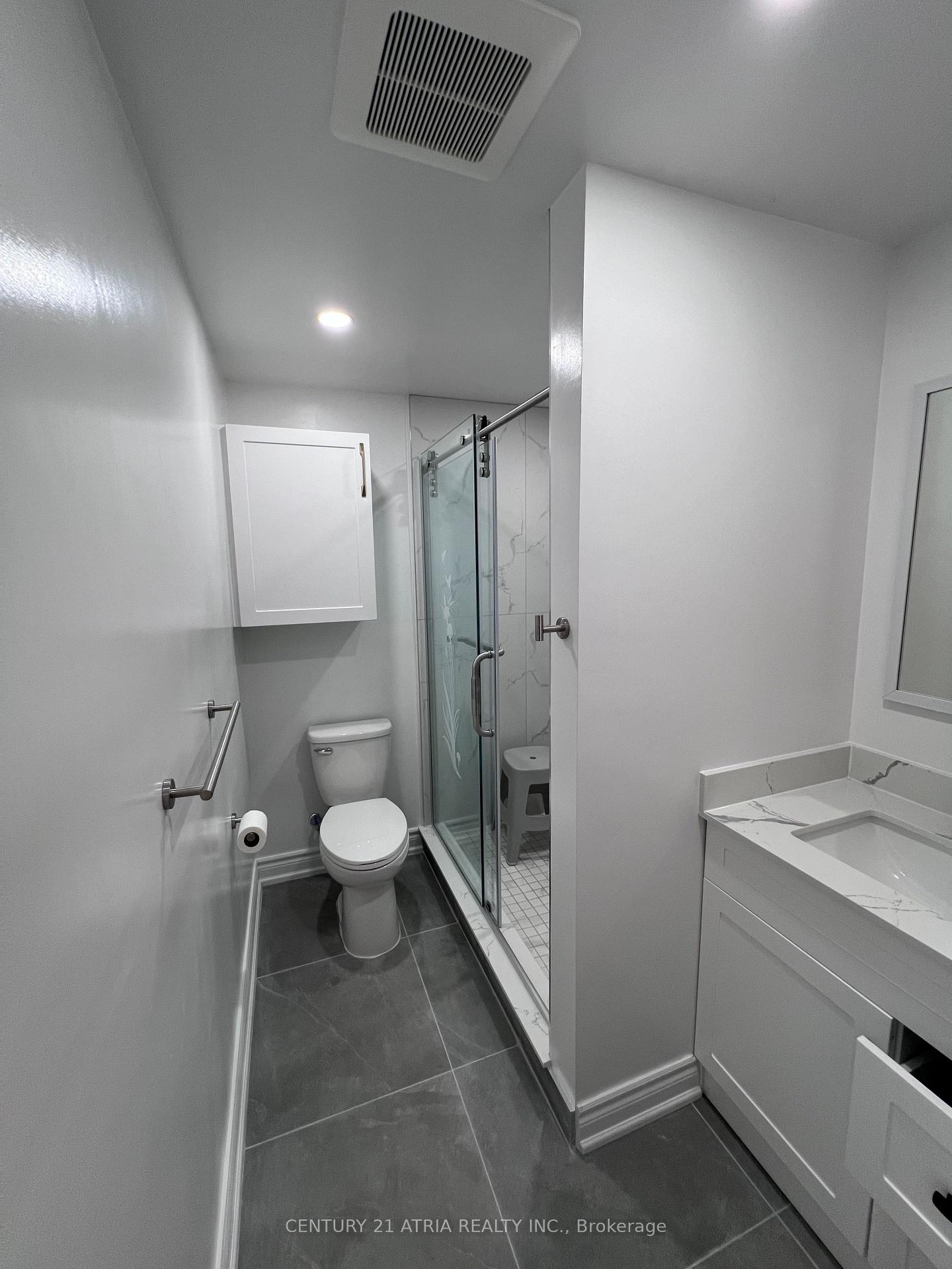 Photo 14 of Unit Lower, 118 Beckenridge Drive, Markham, Milliken Mills East — HOMEH
