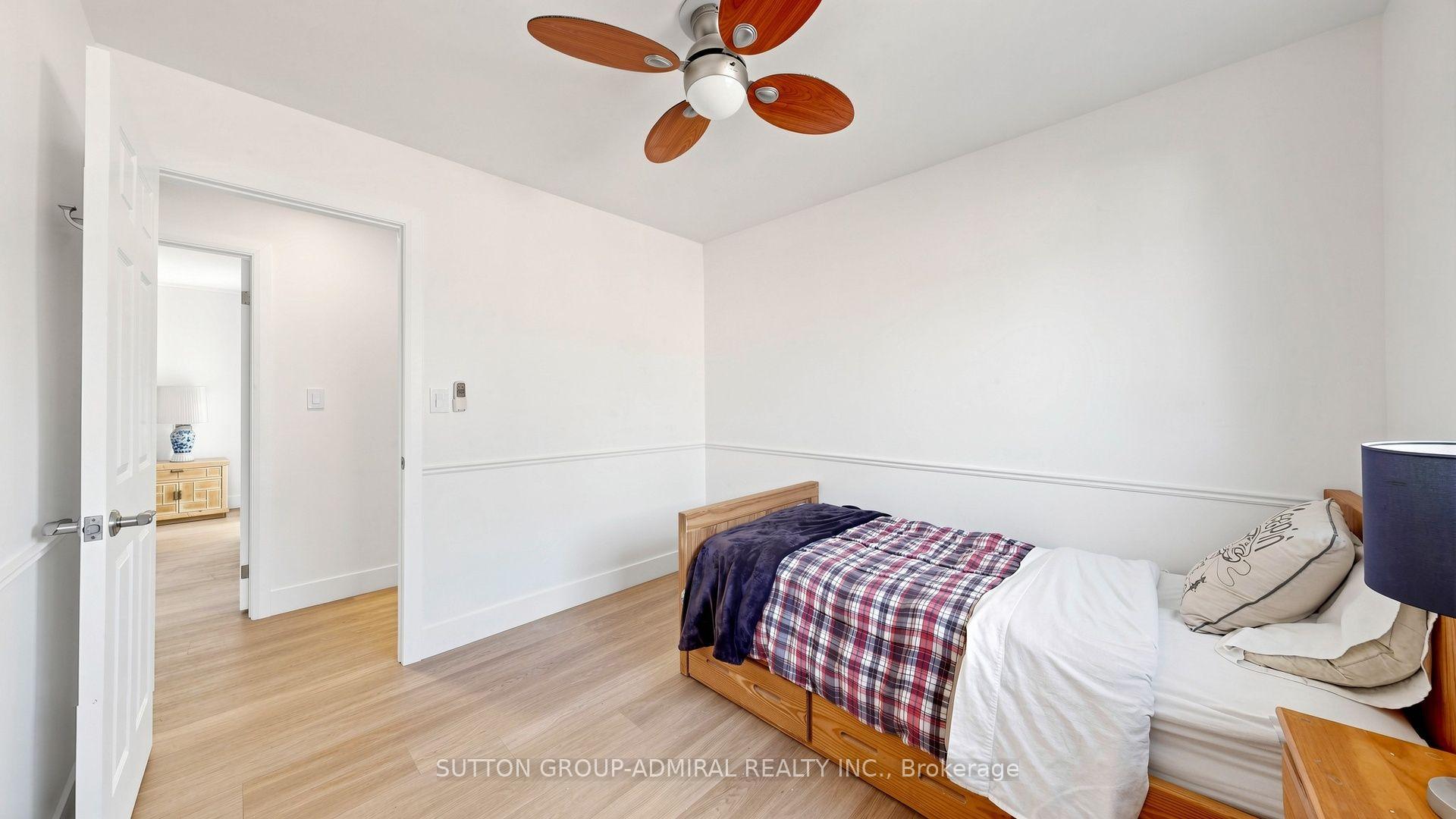 Photo 22 of 49 Stornoway Crescent, Markham, Royal Orchard — HOMEH