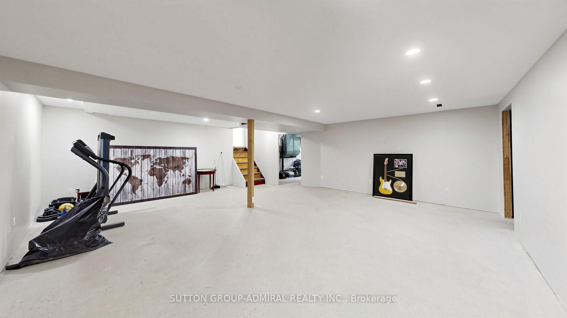Photo 35 of 49 Stornoway Crescent, Markham, Royal Orchard — HOMEH