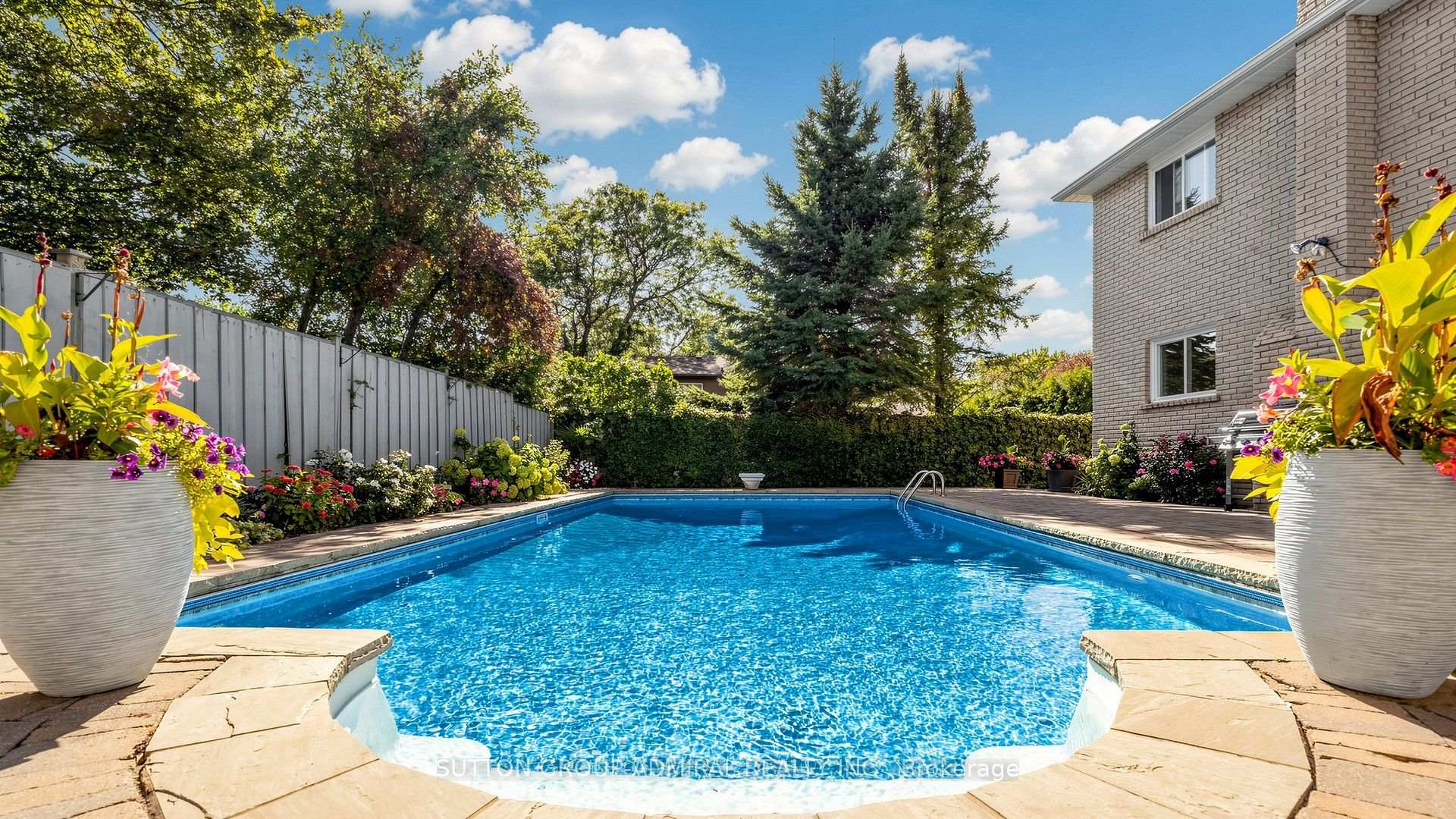 Photo 42 of 49 Stornoway Crescent, Markham, Royal Orchard — HOMEH