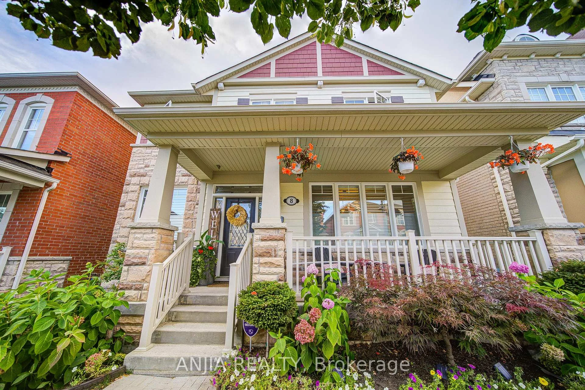 Photo 4 of 8 Wagon Works Street, Markham, Cornell — HOMEH