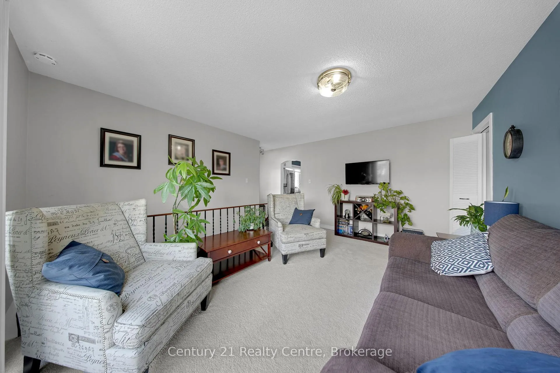 Photo 25 of 9 Sunset Boulevard, Brampton, Brampton West — HOMEH