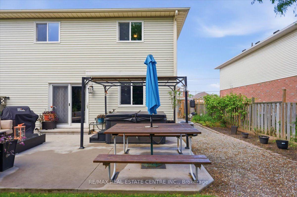 Photo 24 of 4804 John Street, Lincoln, Beamsville — HOMEH