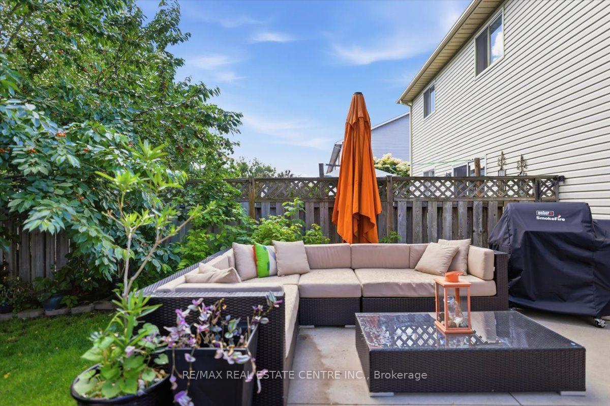 Photo 25 of 4804 John Street, Lincoln, Beamsville — HOMEH