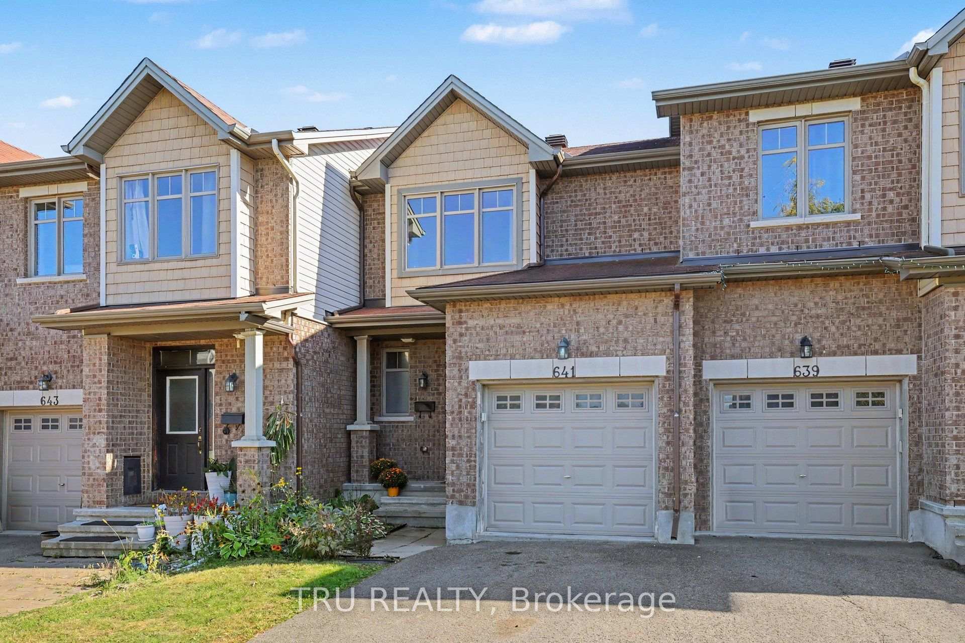 Photo 28 of 641 Sunburst Street, Ottawa, Leitrim — HOMEH