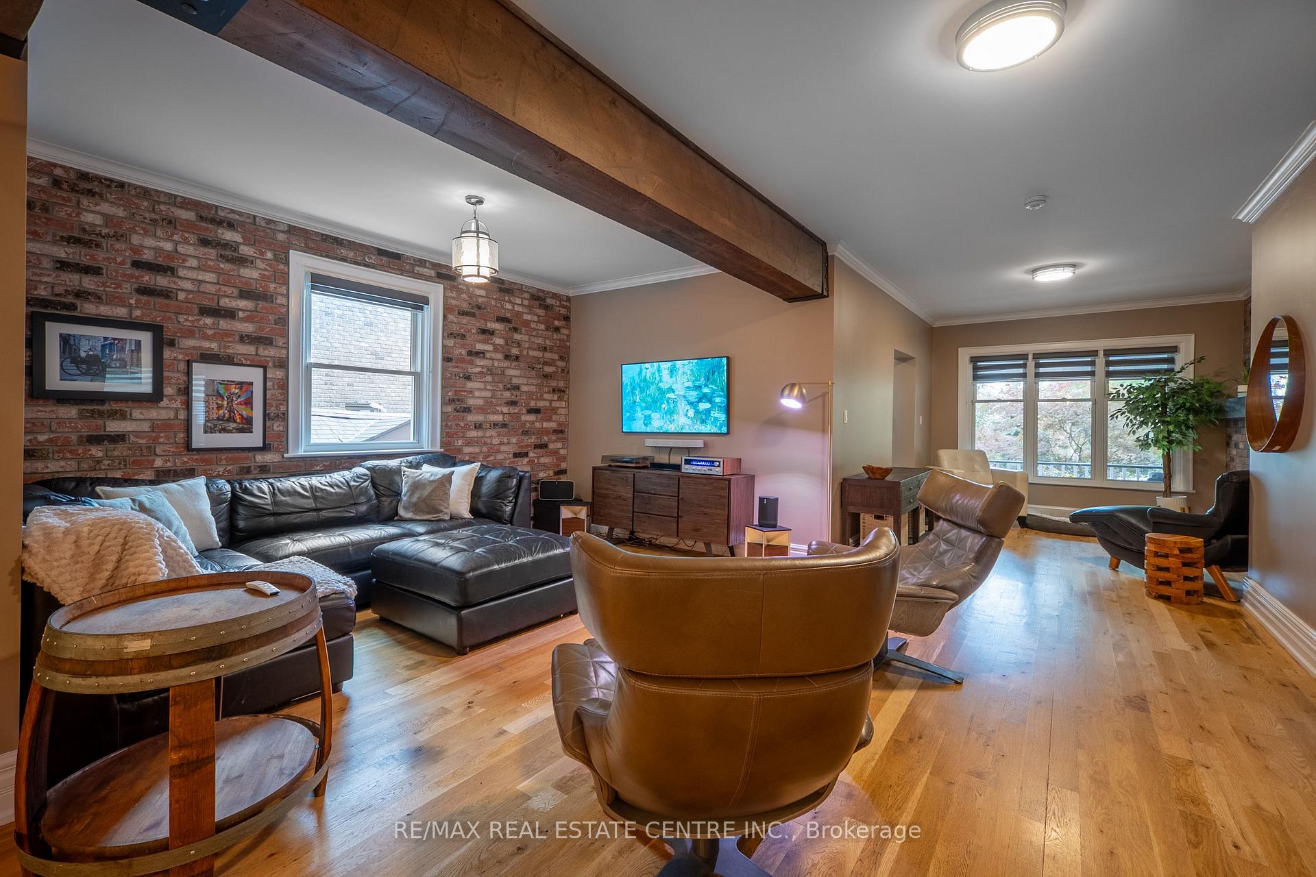 Photo 8 of 283 Plains Road W, Burlington, Bayview — HOMEH