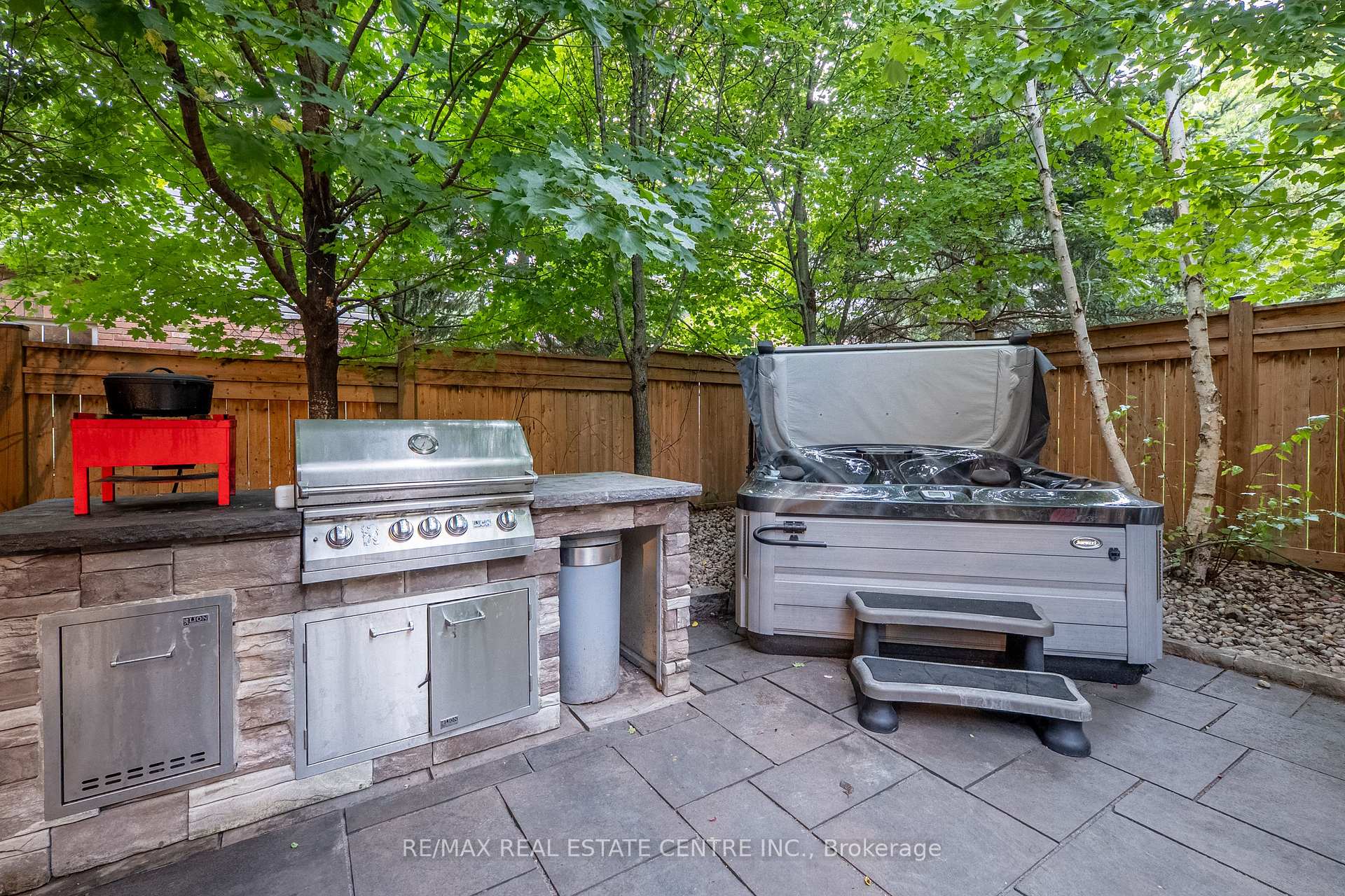 Photo 46 of 283 Plains Road W, Burlington, Bayview — HOMEH