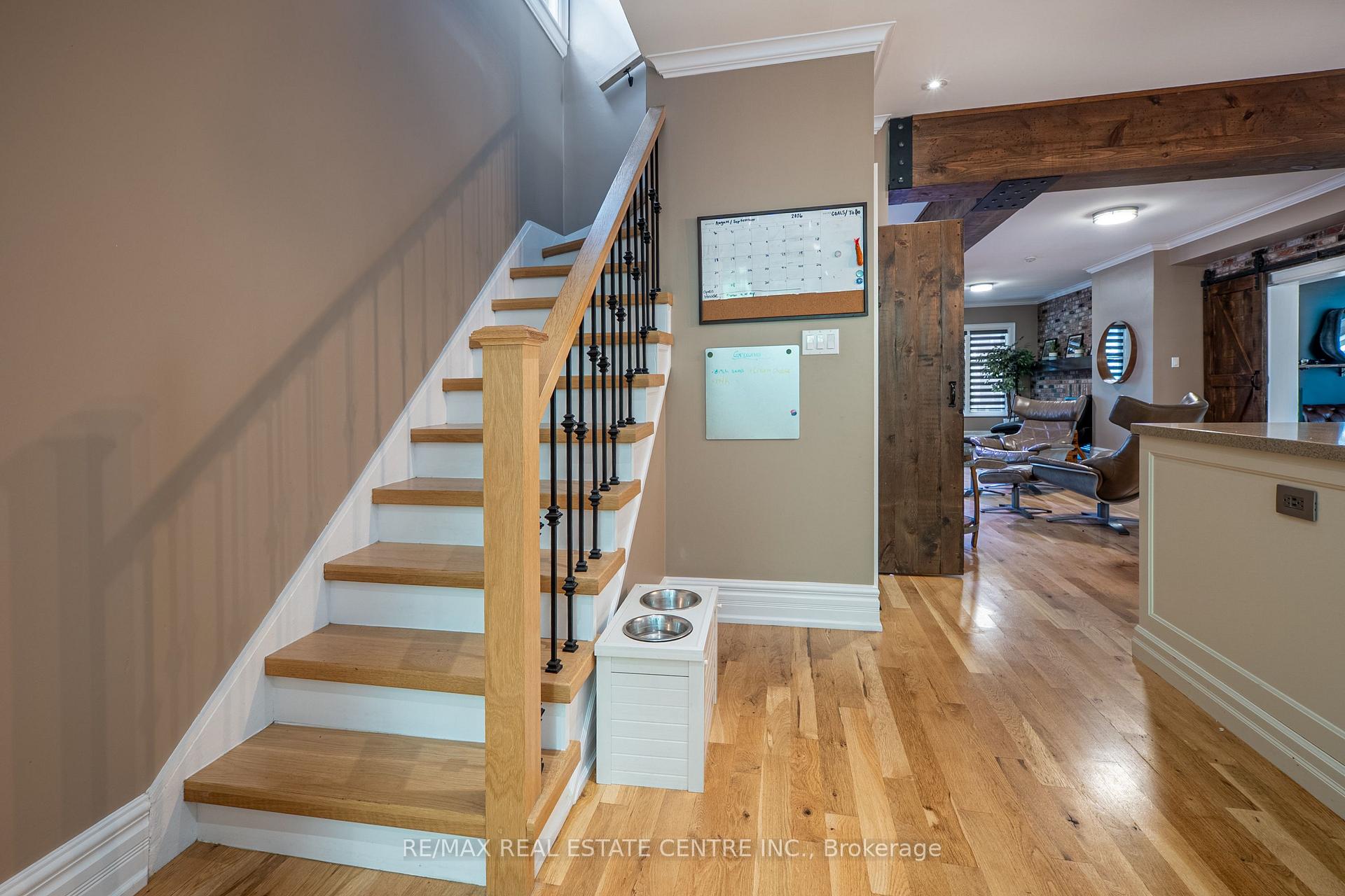 Photo 25 of 283 Plains Road W, Burlington, Bayview — HOMEH