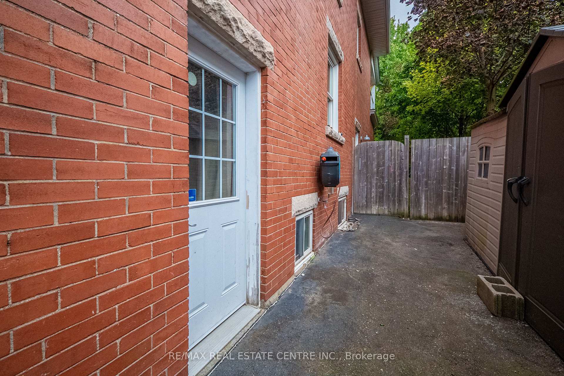 Photo 48 of 283 Plains Road W, Burlington, Bayview — HOMEH