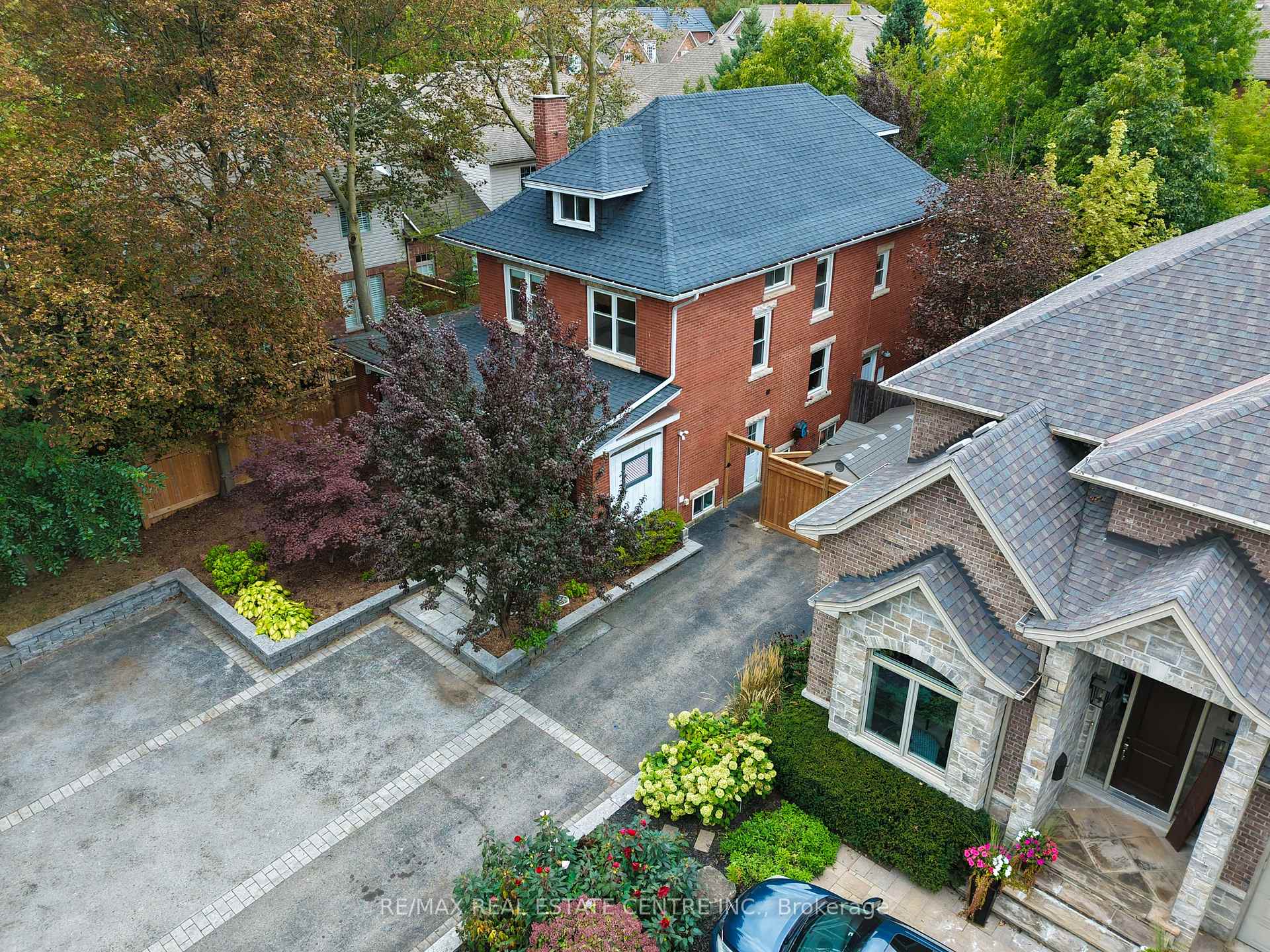 Photo 3 of 283 Plains Road W, Burlington, Bayview — HOMEH
