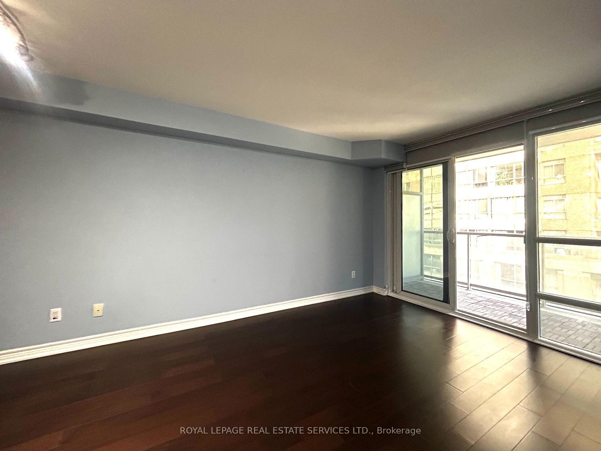 Photo 8 of Unit 408, 761 Bay Street, Toronto, Bay Street Corridor — HOMEH