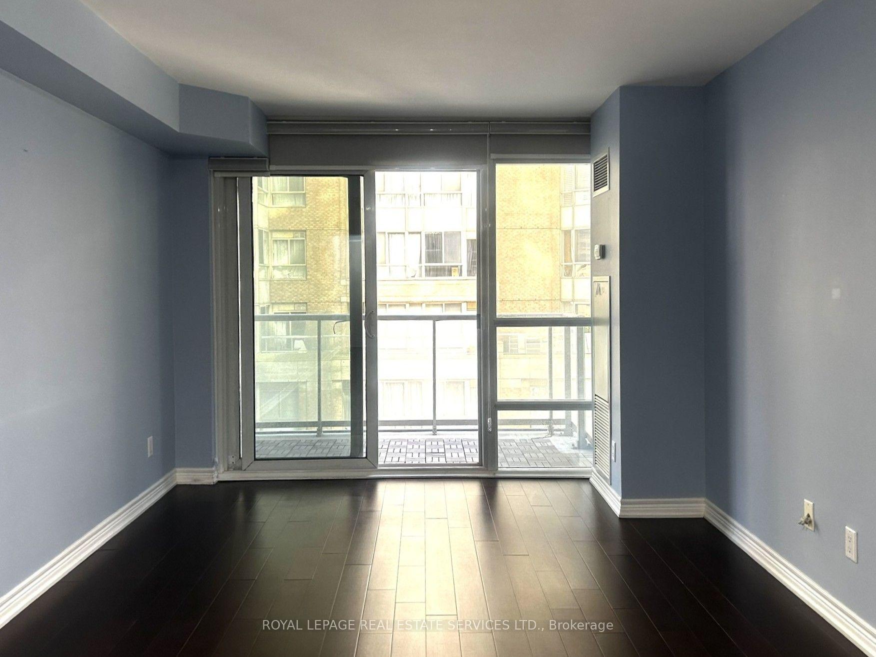 Photo 9 of Unit 408, 761 Bay Street, Toronto, Bay Street Corridor — HOMEH