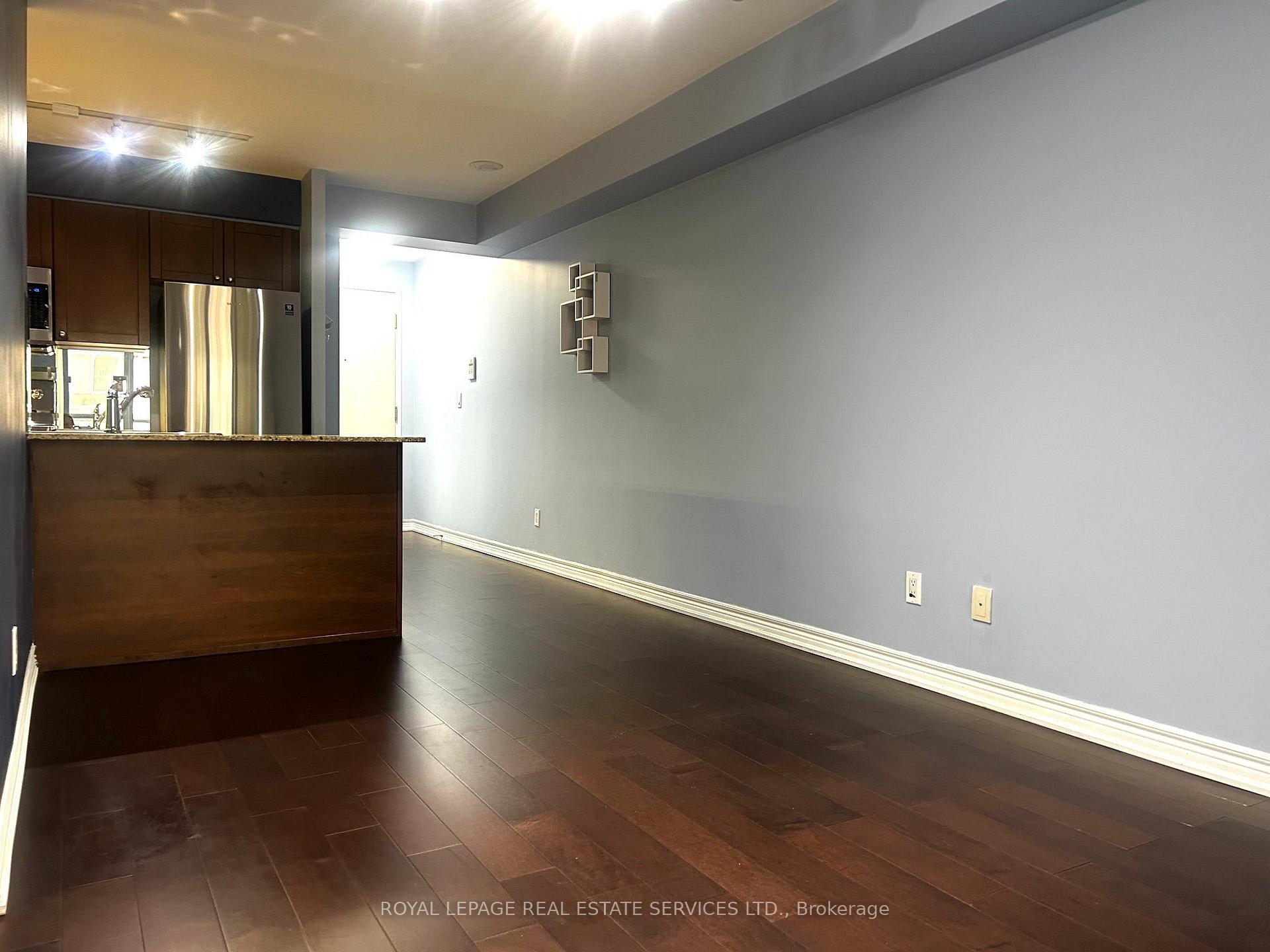 Photo 10 of Unit 408, 761 Bay Street, Toronto, Bay Street Corridor — HOMEH