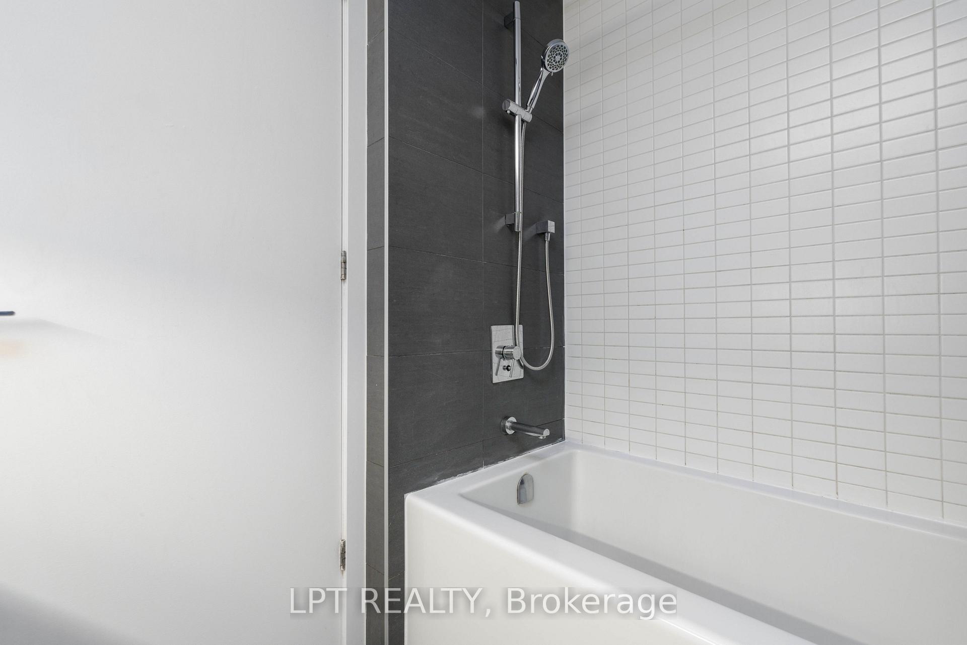Photo 17 of Unit 1016, 32 Trolley Crescent, Toronto, Moss Park — HOMEH