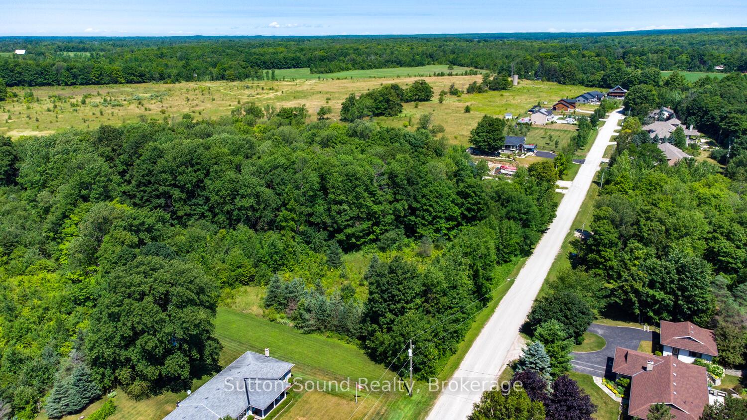 Photo 15 of 31 Everett Road, South Bruce Peninsula — HOMEH