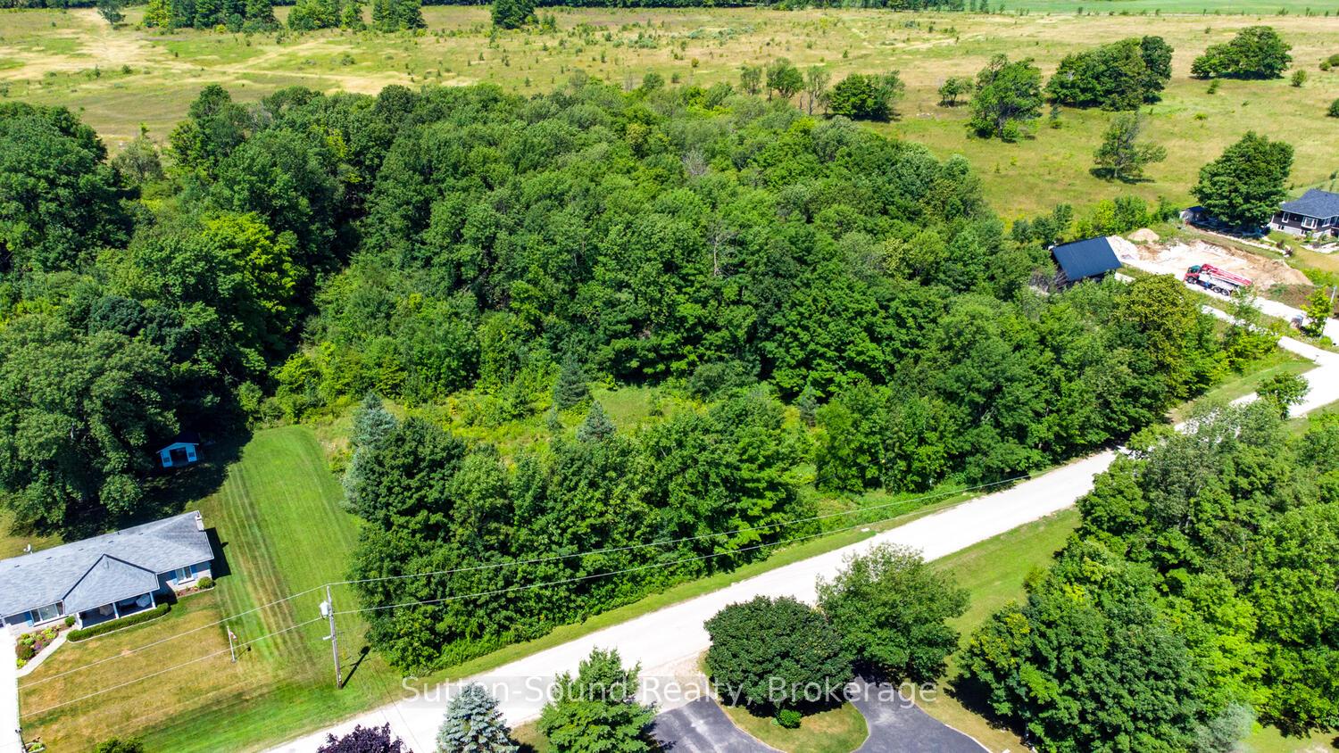 Photo 16 of 31 Everett Road, South Bruce Peninsula — HOMEH