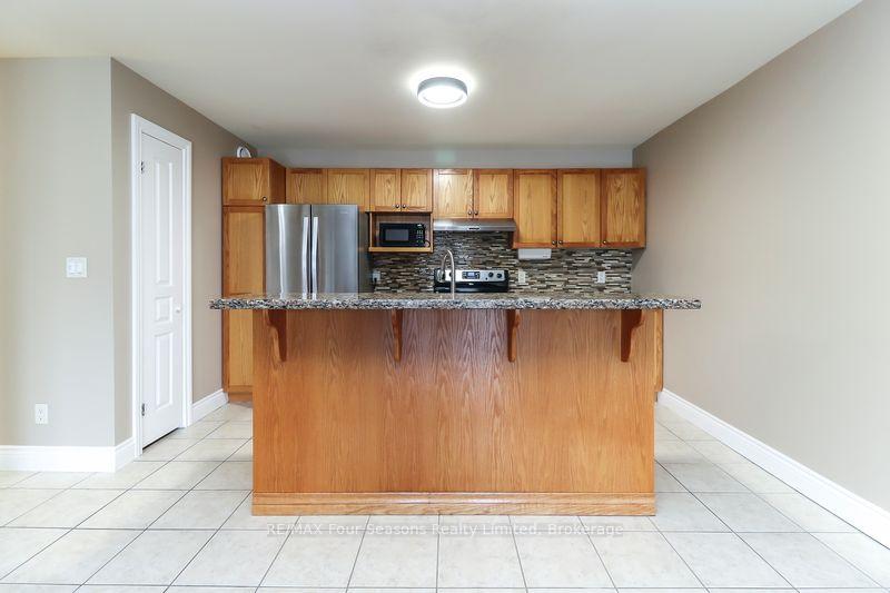 Photo 9 of Unit 101, 435 Walnut Street, Collingwood — HOMEH