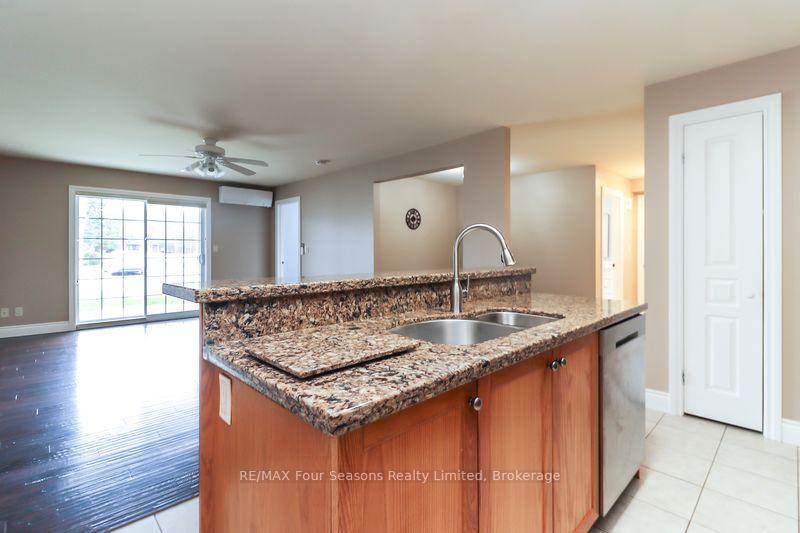 Photo 12 of Unit 101, 435 Walnut Street, Collingwood — HOMEH