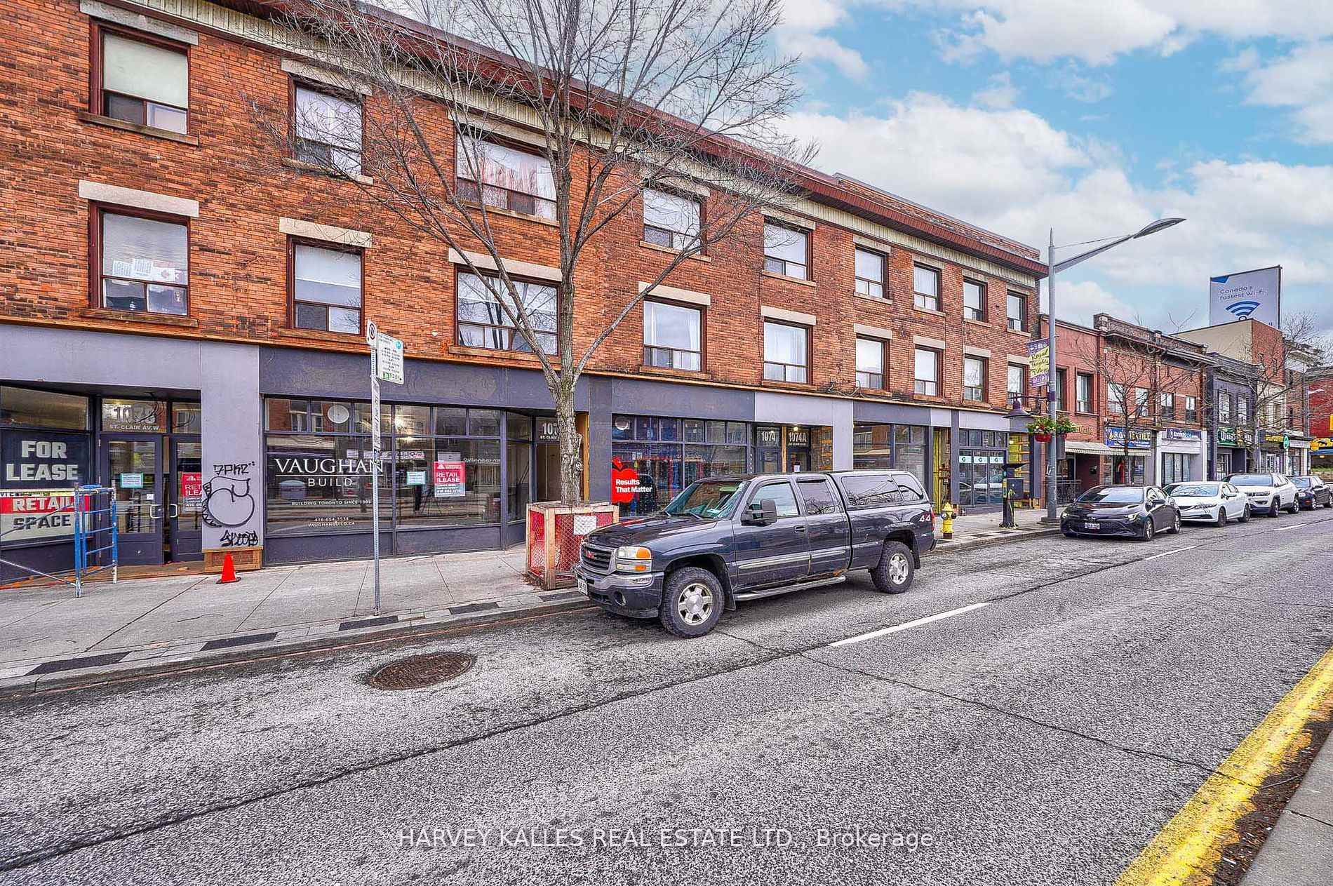 Photo of Unit 1, 1072 St Clair Avenue W